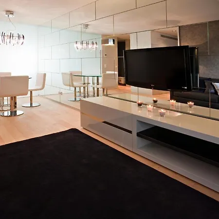 Serviced Boavista Palace Порту